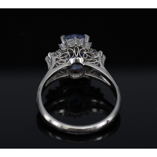 Late 20th Century Fine 2.72ct Gia Ceylon Sapphire & 0.55ct Diamond Platinum Ring Size 6.75 For Sale - Image 17 of 18