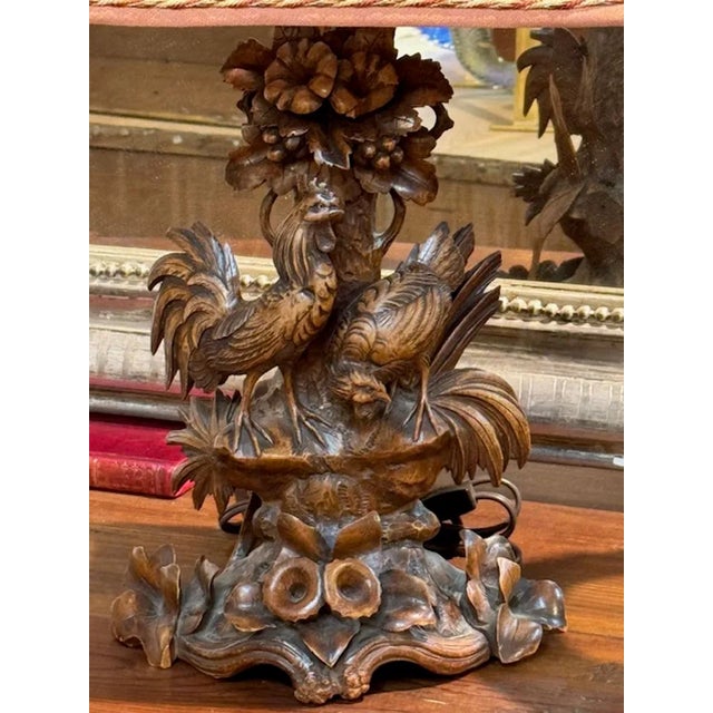 Traditional Pair of Black Forest Rooster Lamps For Sale - Image 3 of 9