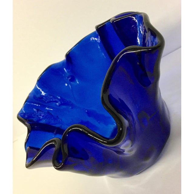 1960s Vintage Cobalt Glass Ruffled Vase For Sale In Las Vegas - Image 6 of 10