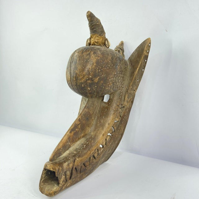Early 20th Century Bamana Hyena Mask Mali MATTER COLLECTION For Sale In Denver - Image 6 of 10