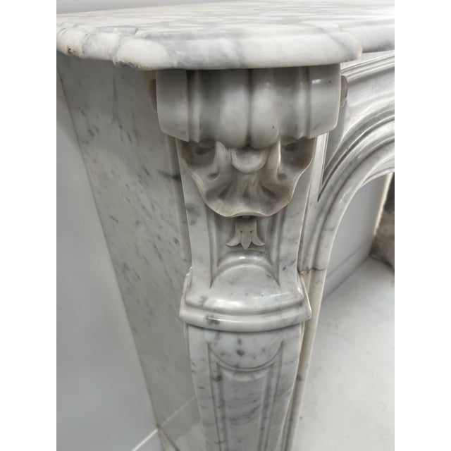 Louis XV Style Fireplace in White Veined Carrara Marble, 1800s For Sale - Image 13 of 15