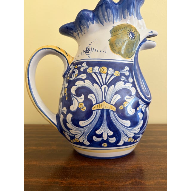 Late 20th Century Cama Deruta Hand-Painted Italian Faience Chicken Pitcher For Sale In South Bend - Image 6 of 11