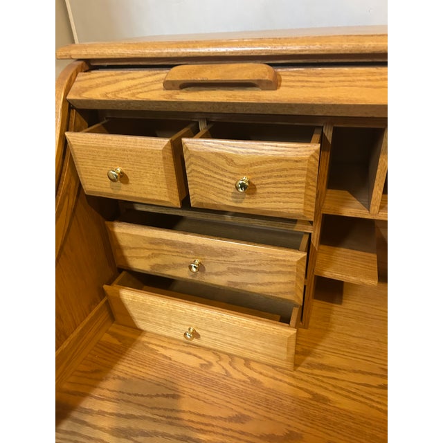 Artisan Amish-Crafted Solid Wood Desk & Chair Set (Ohio, C. 2000) For Sale In Cleveland - Image 6 of 18