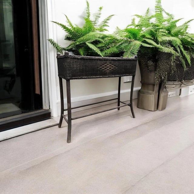 Early 20th Century Antique Woven Hemp Plant Stand Wood Turned Spindle Legs For Sale - Image 5 of 11