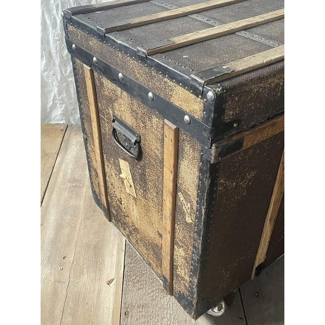 Brown Railway Travel Trunk, Switzerland, 1916 For Sale - Image 8 of 10