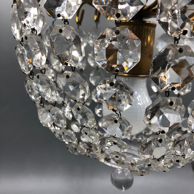 Hollywood Regency Art Deco Basket Chandelier in Brass & Crystal Ceiling Lamp For Sale - Image 13 of 18