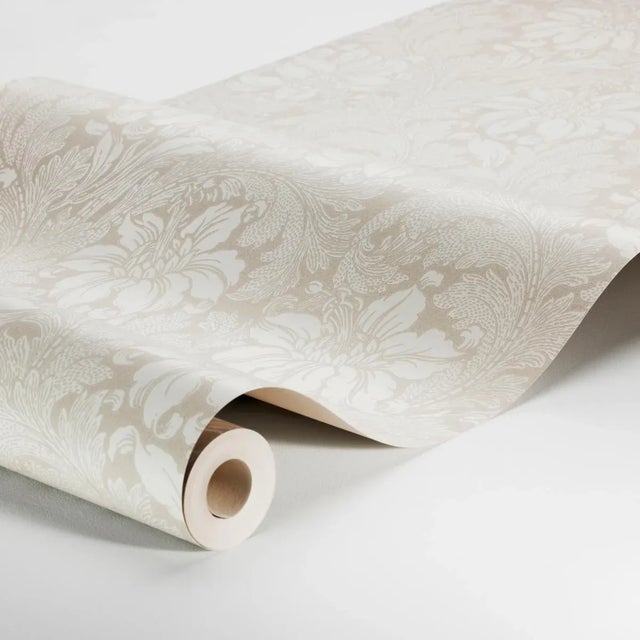 Originally designed in the 1840s using wooden block prints, Acanthus Garden celebrates classical elegance with a winding,...