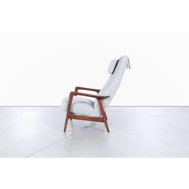 Swedish Modern Walnut Recliner Chair by Alf Svensson for Dux For Sale In Los Angeles - Image 6 of 12