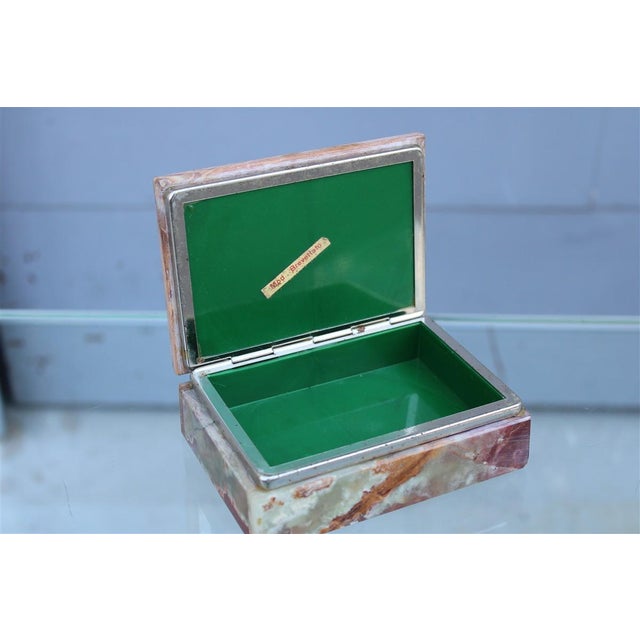 Onyx Jewelry Box, Italy, 1960s, in Very Good conditions. Designed 1960 to 1969