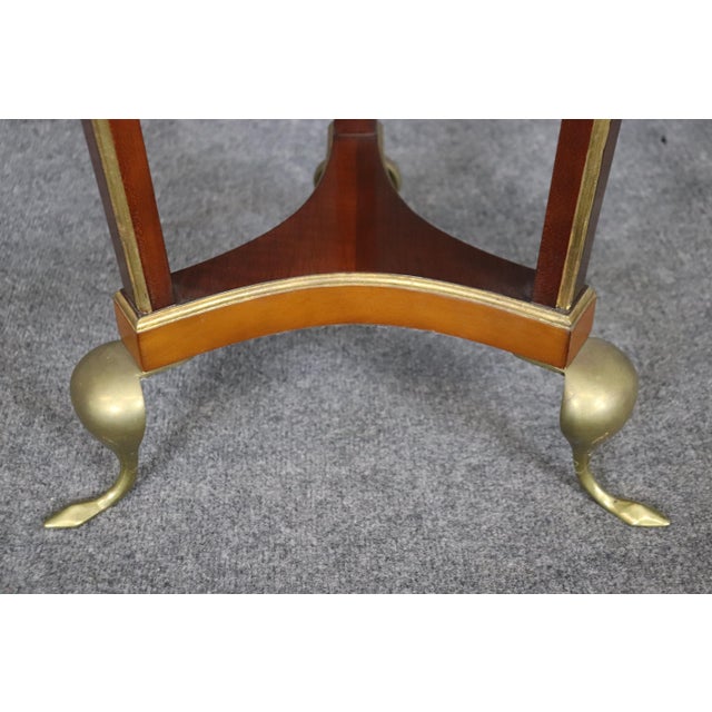Traditional John Widdicomb Brass and Faux Marble Painted French Empire Stands - A Pair For Sale - Image 3 of 12