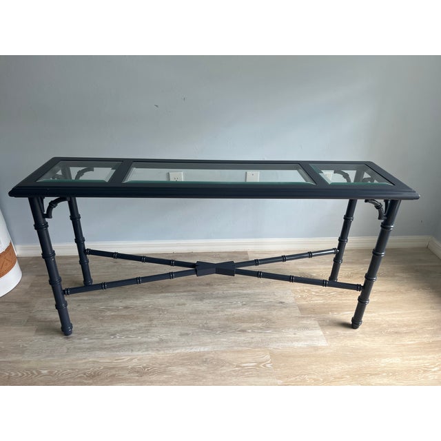 Hollywood Regency Lane Alta Vista 1970’s Console Table High Gloss Finish For Sale - Image 3 of 8