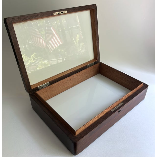 Mid 20th Century Vitrolite Lined Lidded Humidor For Sale - Image 9 of 18