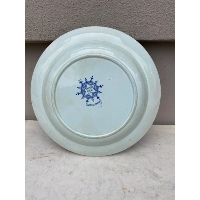 Late 19th Century 19th Century French Blue & White Faience Soup Plate Sarreguemines For Sale - Image 5 of 5