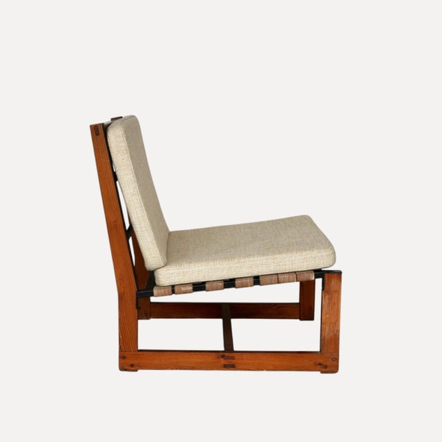 Lounge Chairs with Wooden Frames, Fabric Strap Seats, Metal Slat Backrests and Beige Upholstery France, 1950s, Set of 2 For Sale - Image 4 of 15