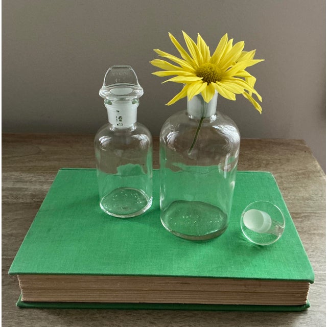 Vintage Pyrex Borosilicate Glass Apothecary Bottles With Stoppers - Pair For Sale - Image 13 of 14