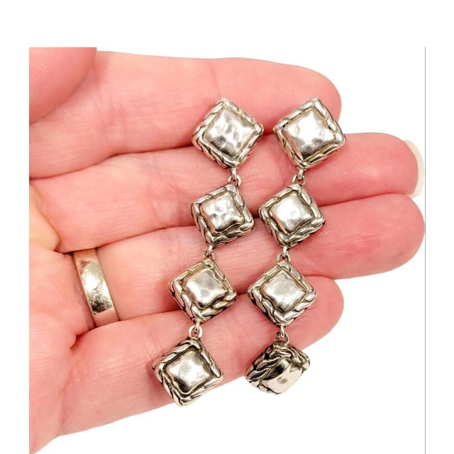 1990s Pair of John Hardy Estate Palu Hammered Drop Earrings 2" Silver For Sale In New York - Image 6 of 7