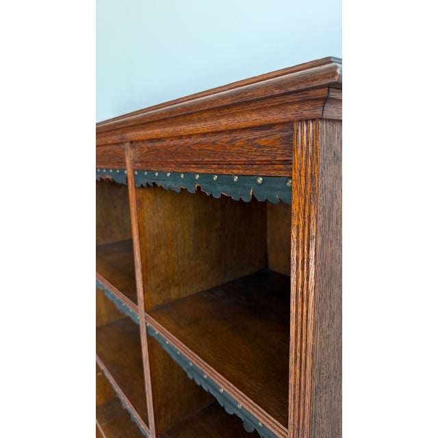 19th Century Antique English Victorian Oak Open Bookcase with Leather-Trimmed Shelves, 1800s For Sale - Image 5 of 10