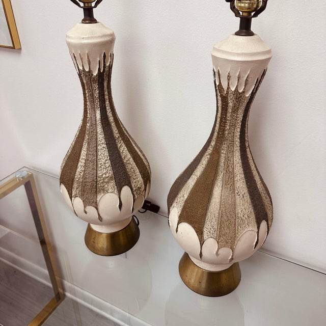 Plasto MFG Ceramic MCM Lamps - A Pair For Sale In Buffalo - Image 6 of 8