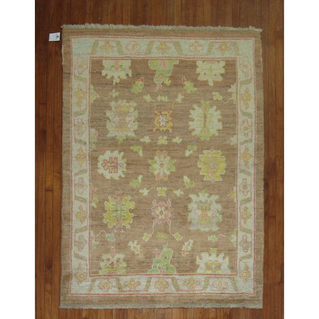 Vintage Feminine Turkish Oushak - 4'4" x 6'11" For Sale In New York - Image 6 of 6