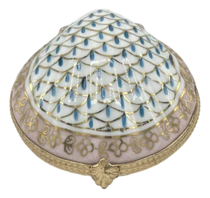 Antique French Petite Main (Painted by Hand) Clam Shell Pink Golden Gilt Limoges Box