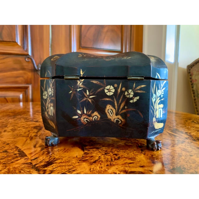 Wood Chinese Export Black and Gilt Japanned Lacquer Melon Form Box For Sale - Image 7 of 14