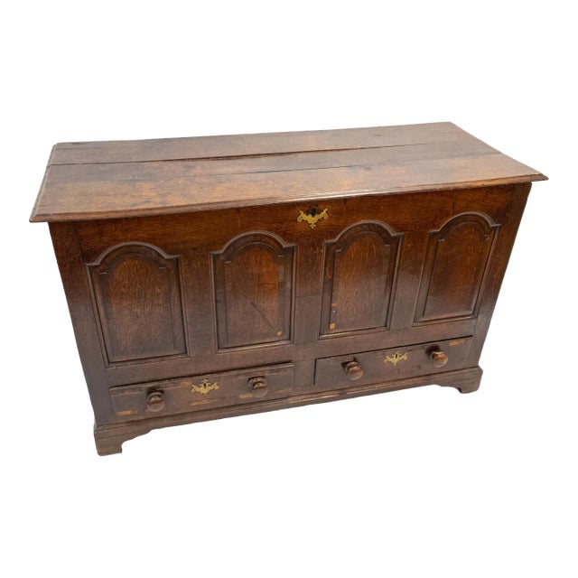 18th Century English Queen Anne Style Lift Top Trunk or Chest For Sale