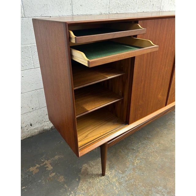 Danish Teak Mid Century Modern Arne Vodder Style Credenza Highboard 1950s For Sale In New York - Image 6 of 12