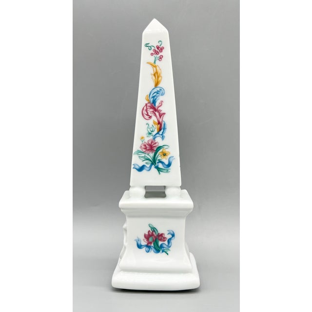 Traditional Vintage White Ceramic Obelisk With Colorful Floral Pattern For Sale - Image 3 of 10