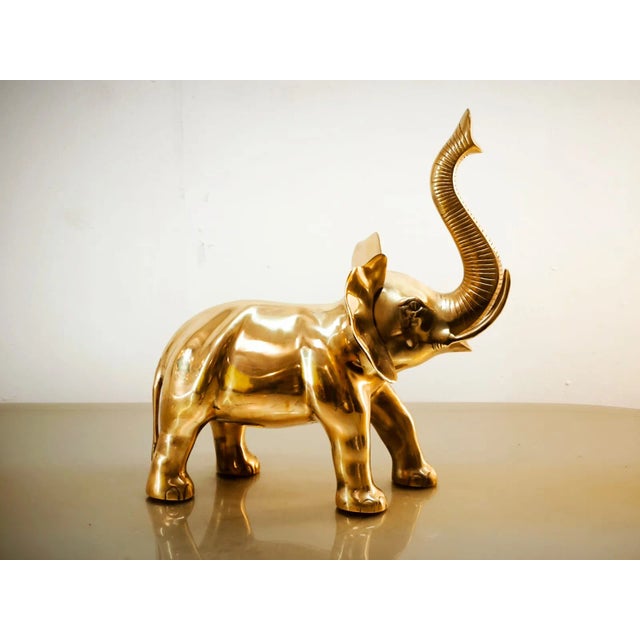Vintage Gold Brass Elephant, in Very Good conditions. Designed 1960 to 1969