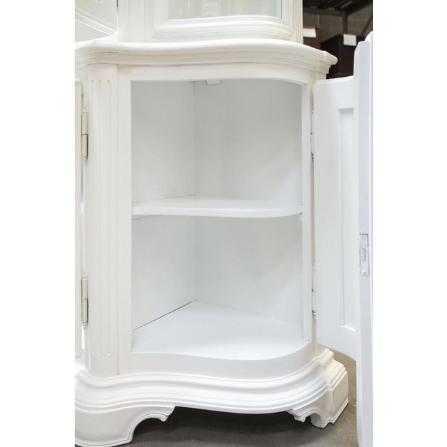1970s White Display Cabinet, 1970s For Sale - Image 5 of 18