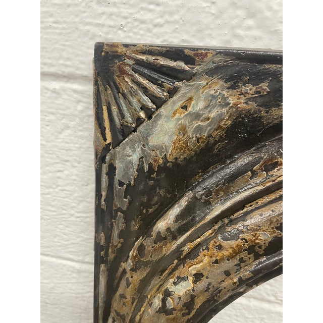 Late 19th Century 21" W X 26.5"h Decorative Burnished Finish Cast Iron Fireplace Surround and Insert For Sale In Mobile - Image 6 of 8