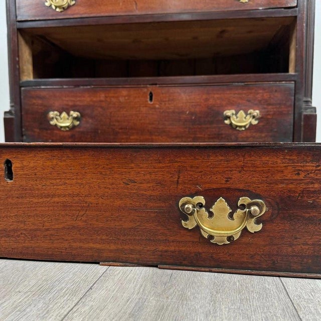 Brown 18th Century Georgian Mahogany Chest of Drawers For Sale - Image 8 of 12