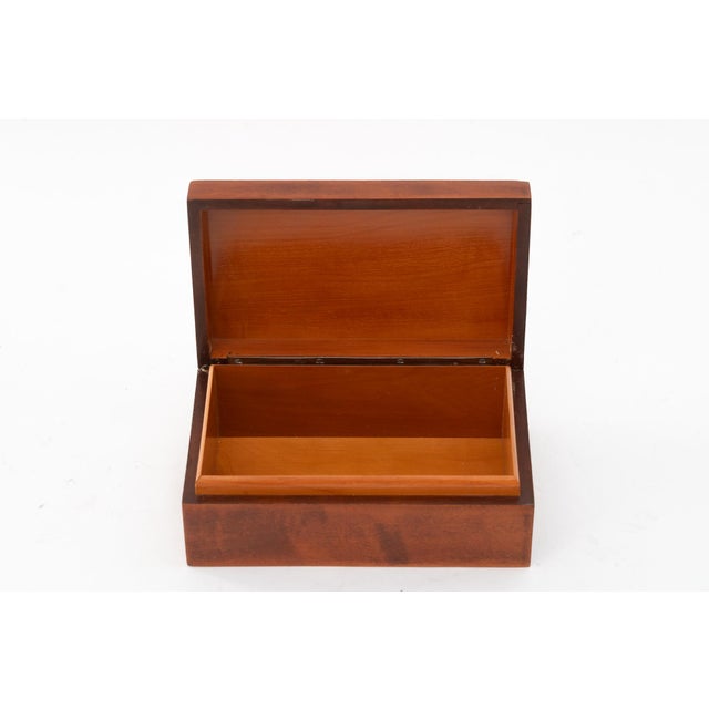 Art Deco Nut Veneer Jewelry Box with Edge Inlay, Vienna, Austria, 1920s For Sale - Image 4 of 15