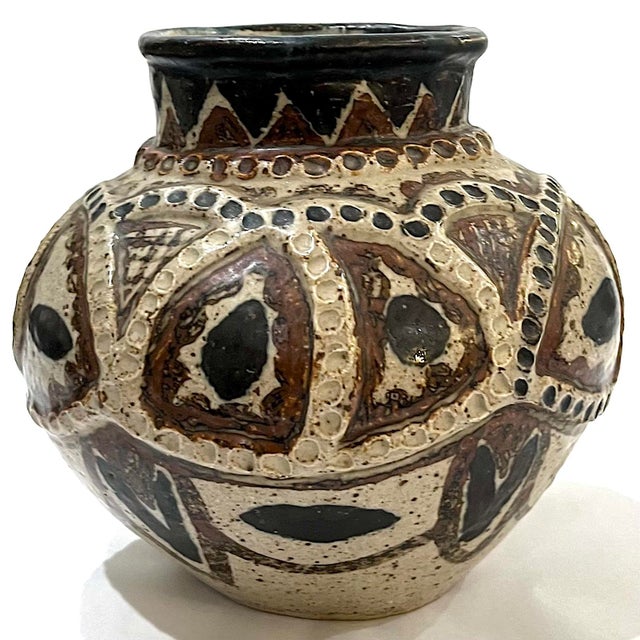 1970s 1970's South African Rorke's Drift Stoneware Pottery by Mirriam Rhumaro For Sale - Image 5 of 9