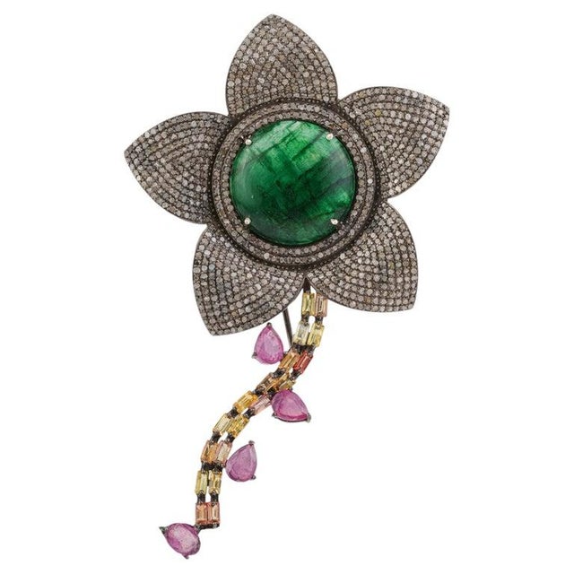 Large Floral Emerald Brooch With Rubies, Sapphires & Diamonds in 925 Silver For Sale - Image 11 of 14