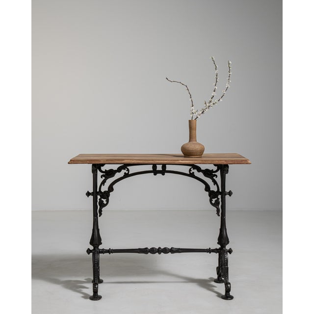 Victorian Cast Iron Bistro Table, Antique, United Kingdom, Circa 1900 For Sale In Greensboro - Image 6 of 18
