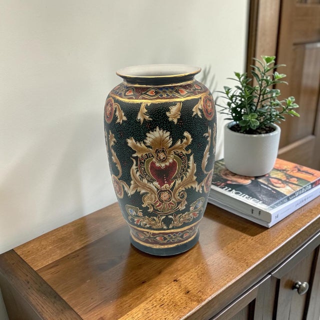Vintage Chinese Porcelain Vase | Famille Noire Style For Sale - Image 10 of 10