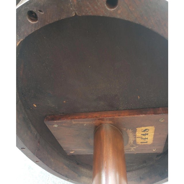 19th C. American Empire Refinished Oval Pedestal Mahogany Side Table For Sale In Washington DC - Image 6 of 8