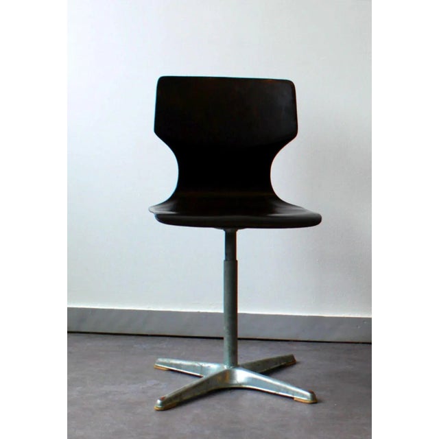 Brown Set of Evolving Chairs by Adam Stegner for Flötotto Pagholz, 1970s For Sale - Image 8 of 11