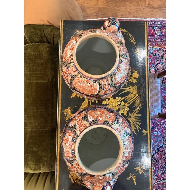 Blue Large Pair of 19th Century Imari Japanese Temple Jars With Covers For Sale - Image 8 of 12