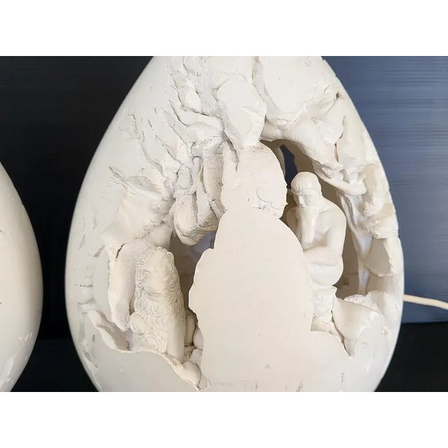 Correct state. Usual traces of use, especially on top of the lamps. Works very well. Height 34 cm. Length 22.5 cm. Width...