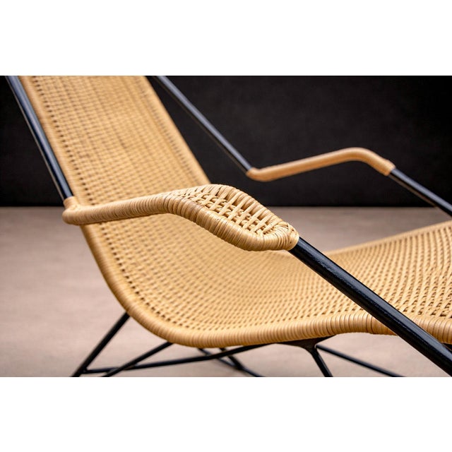 Mid-Century Modern Rocking Chair in Metal & Wicker, Carlo Hauner, 1950s For Sale - Image 3 of 13