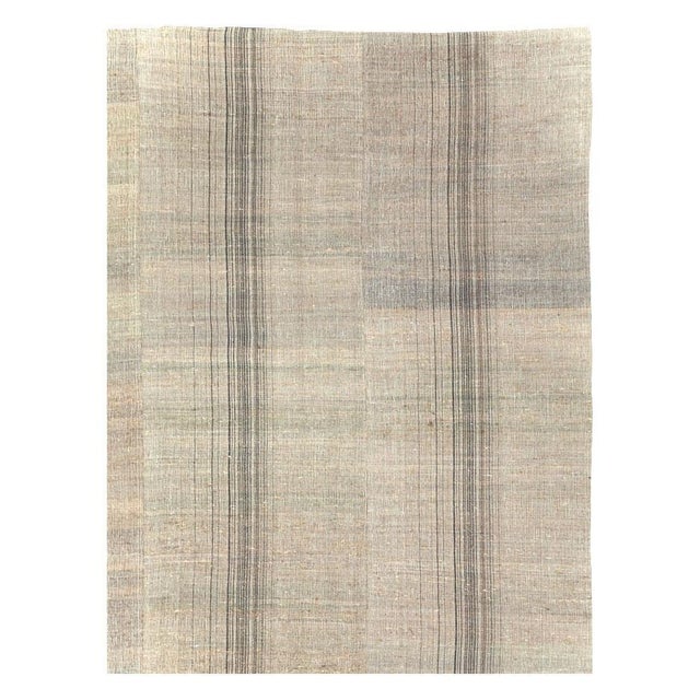 Rustic Galerie Shabab Collection Mid-20th Century Handmade Turkish Flatweave Kilim Room Size Carpet For Sale - Image 3 of 10