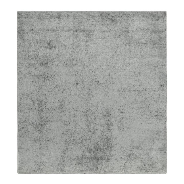 Gray Rug & Kilim’s Contemporary Rug in Solid Gray, High Pile For Sale - Image 8 of 8