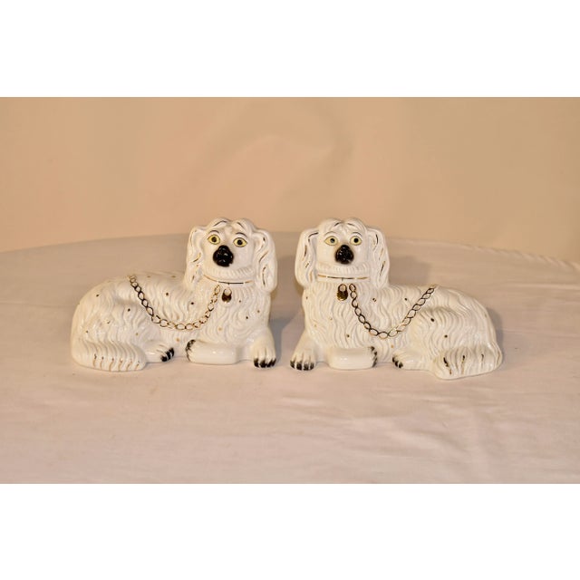 Pair of Recumbent Staffordshire Spaniels, C. 1960 For Sale - Image 9 of 9
