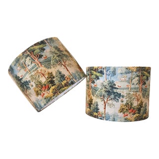 1990s Pair of English Country Scenic Toile Drum Lampshades For Sale