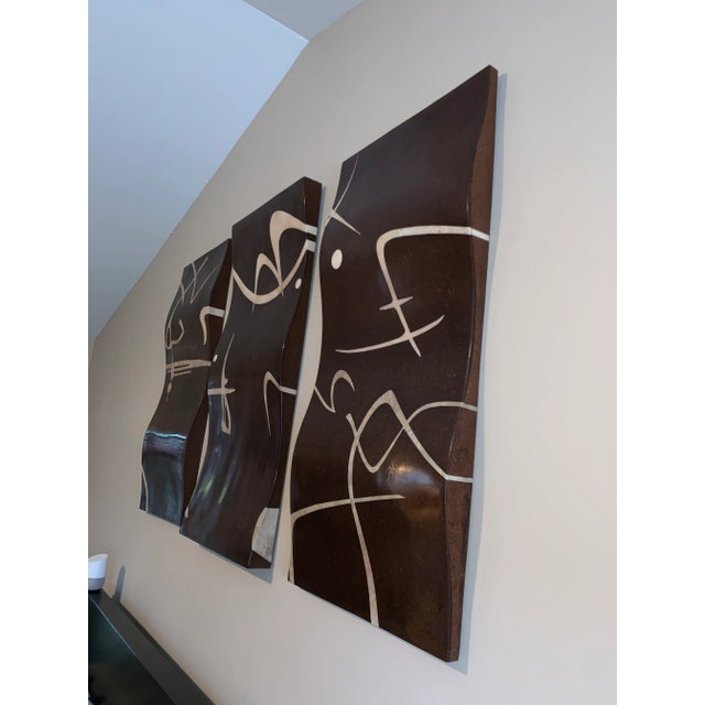 Abstract Marquis Collection of Beverly Hills Three-Panel Tesselated Fossil Stone Wall Art, 3 Pieces For Sale - Image 3 of 4