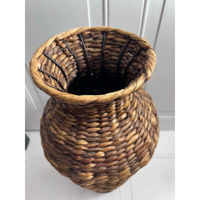 African 1980s Tall Wicker Basket 22” For Sale - Image 3 of 9