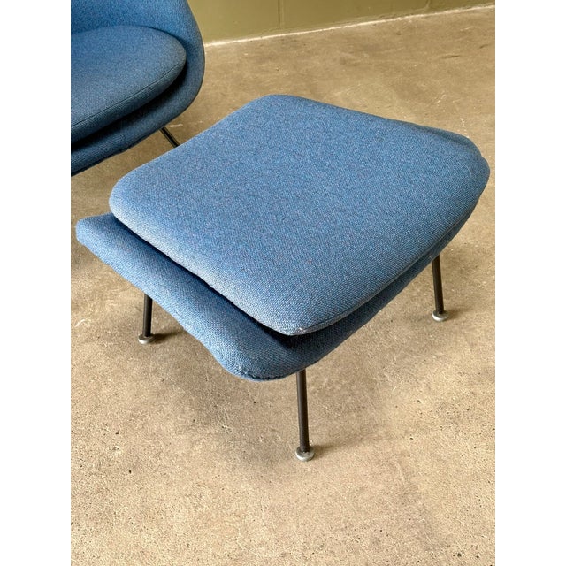 Set of Womb Chair and Ottoman by Eero Saarinen for Knoll International, 1960 For Sale - Image 17 of 18