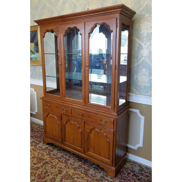 1990s Oak Drexel Heritage Carleton Collection Dining Room China